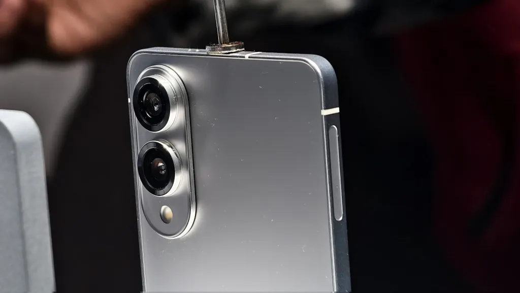 Samsung Galaxy S25 Edge Camera